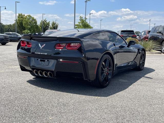Photo of 2019 Black Chevrolet Corvette