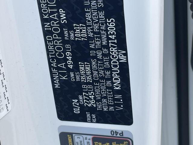 Photo of 2024 Snow White Pearl Kia Sportage Hybrid