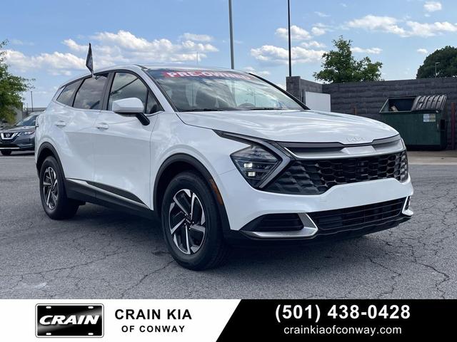 Photo of 2024 Snow White Pearl Kia Sportage Hybrid
