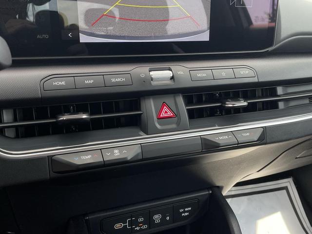 Photo of 2025 Snow White Pearl Kia K4