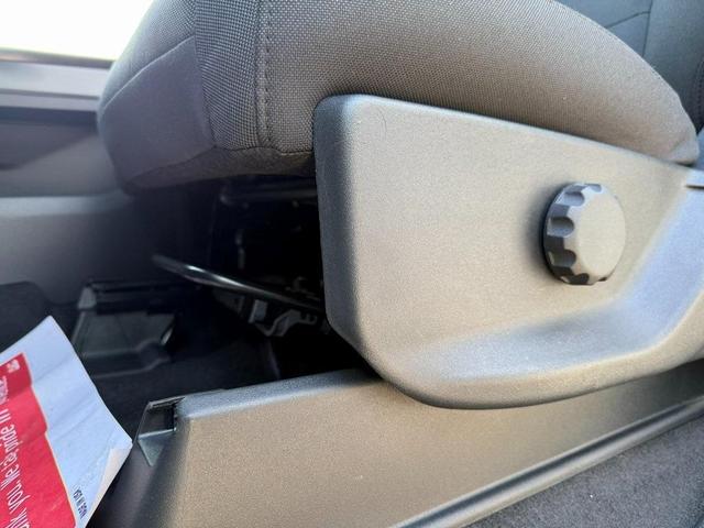 Photo of 2025 Oxford White Ford F-150