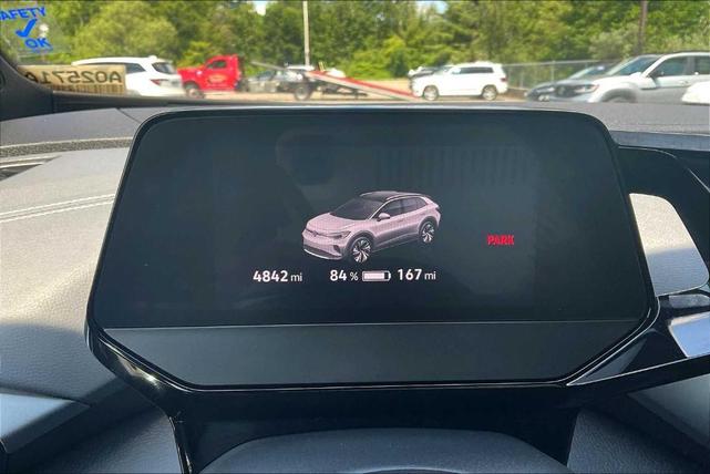 Photo of 2024 Pure White Volkswagen ID.4
