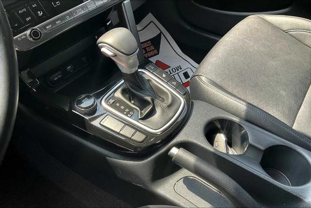 Photo of 2024 Steel Gray Kia Seltos