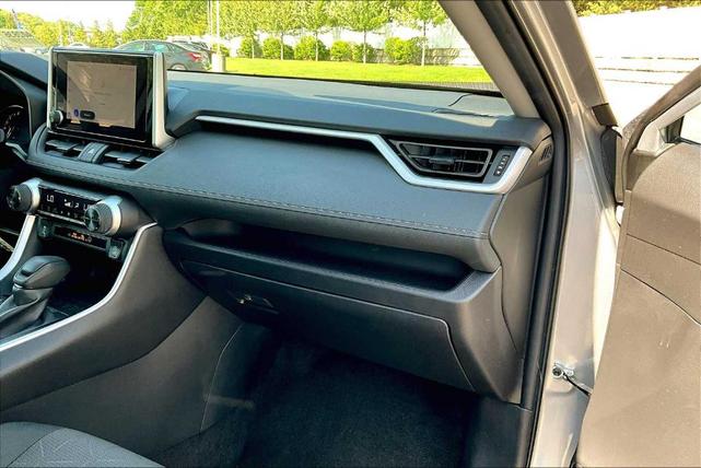 Photo of 2024 Silver Sky Metallic Toyota RAV4