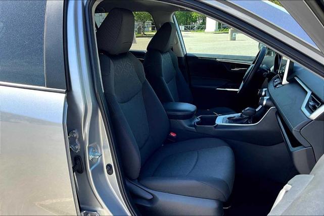 Photo of 2024 Silver Sky Metallic Toyota RAV4