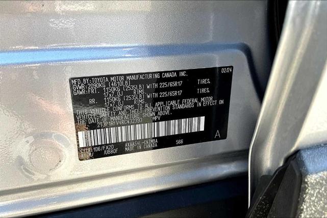 Photo of 2024 Silver Sky Metallic Toyota RAV4