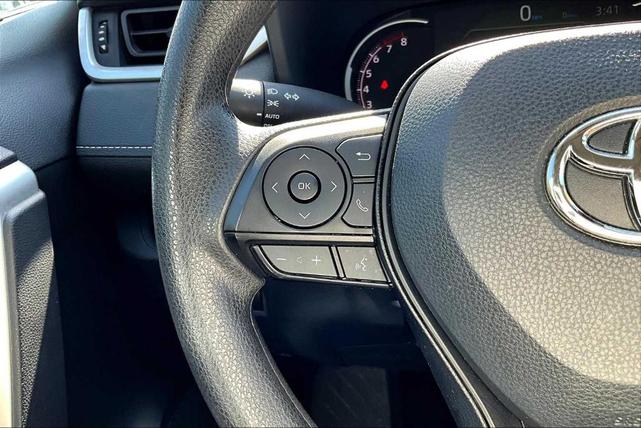 Photo of 2024 Silver Sky Metallic Toyota RAV4