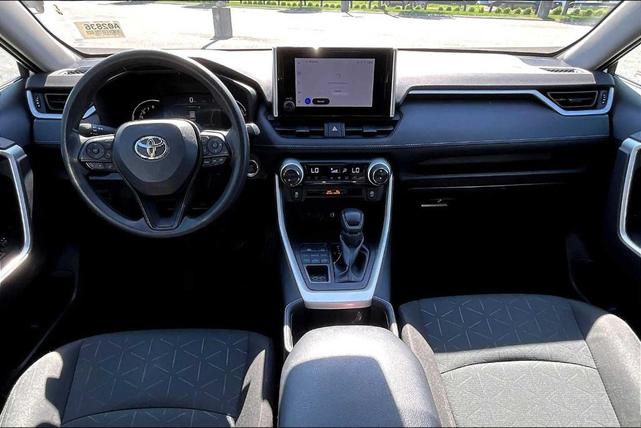 Photo of 2024 Silver Sky Metallic Toyota RAV4