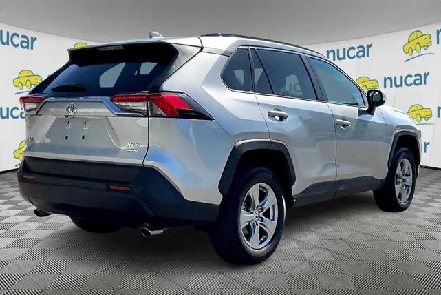 Photo of 2024 Silver Sky Metallic Toyota RAV4