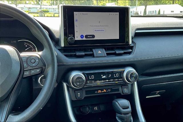 Photo of 2024 Silver Sky Metallic Toyota RAV4