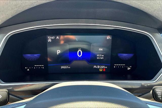 Photo of 2022 Deep Black Pearl Effect Volkswagen Tiguan