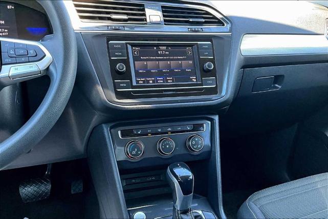 Photo of 2022 Deep Black Pearl Effect Volkswagen Tiguan