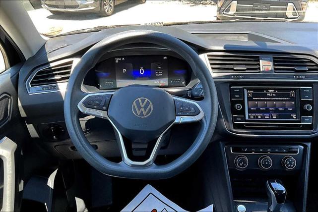 Photo of 2022 Deep Black Pearl Effect Volkswagen Tiguan