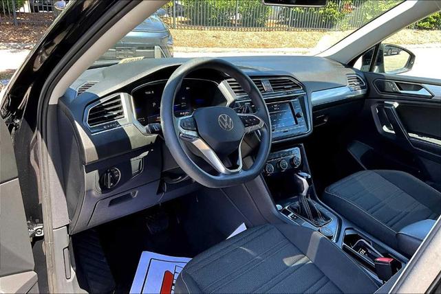 Photo of 2022 Deep Black Pearl Effect Volkswagen Tiguan