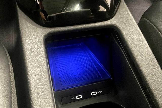 Photo of 2021 Glacier White Volkswagen ID.4