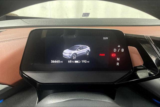 Photo of 2021 Glacier White Volkswagen ID.4