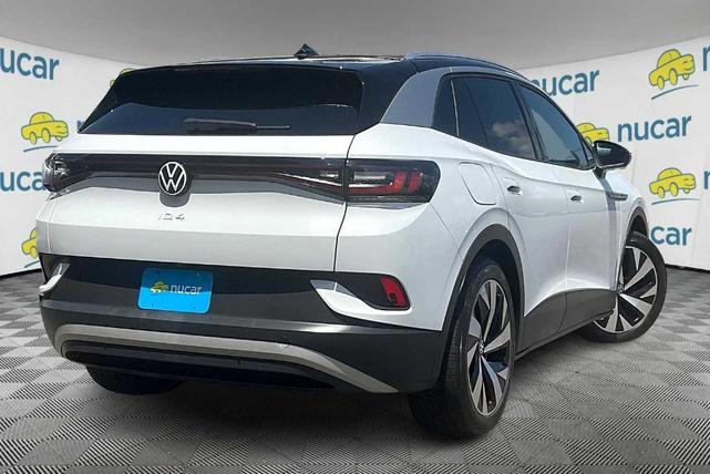 Photo of 2021 Glacier White Volkswagen ID.4