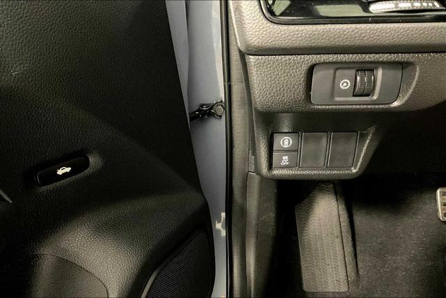 Photo of 2022 Sonic Gray Pearl Honda Civic