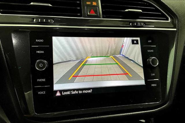 Photo of 2022 Pyrite Silver Metallic Volkswagen Tiguan