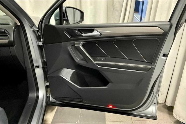 Photo of 2022 Pyrite Silver Metallic Volkswagen Tiguan