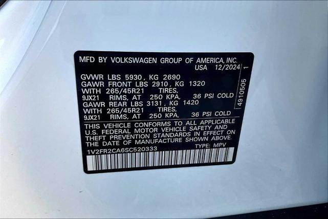 Photo of 2025 Opal White Pearl Effect Volkswagen Atlas