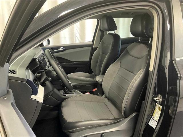Photo of 2022 Deep Black Pearl Effect Volkswagen Taos