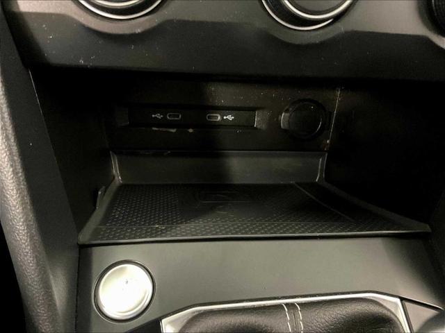 Photo of 2022 Deep Black Pearl Effect Volkswagen Taos