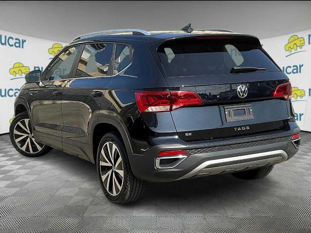 Photo of 2022 Deep Black Pearl Effect Volkswagen Taos