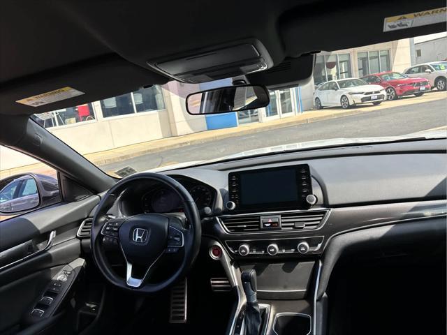 Photo of 2022 Platinum White Pearl Honda Accord