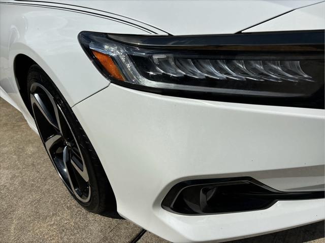 Photo of 2022 Platinum White Pearl Honda Accord