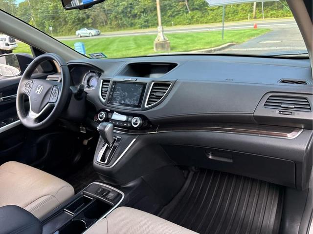 Photo of 2015 Kona Coffee Metallic Honda CR-V