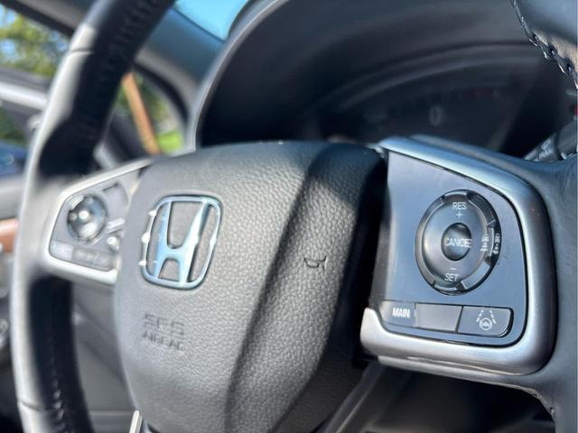 Photo of 2021 Platinum White Pearl Honda CR-V