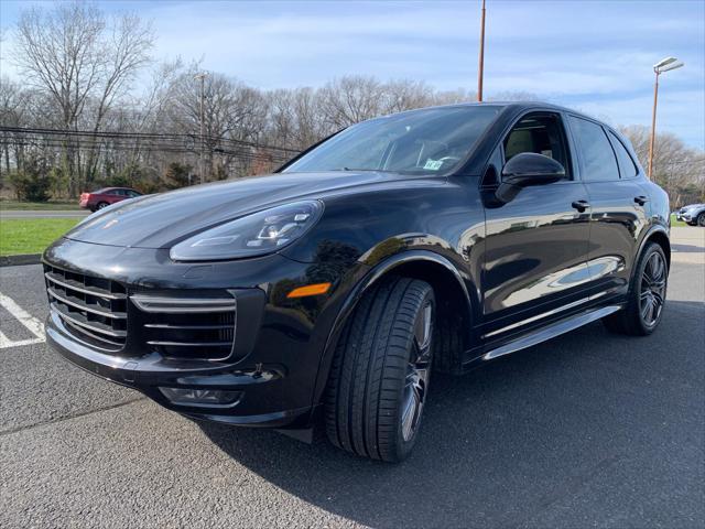 Photo of 2018 Jet Black Metallic Porsche Cayenne