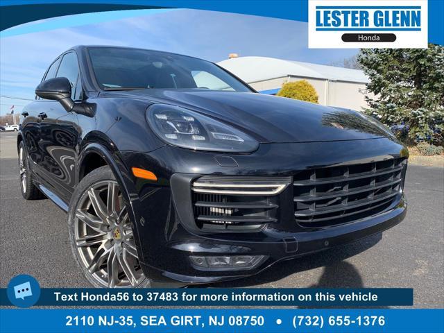Photo of 2018 Jet Black Metallic Porsche Cayenne