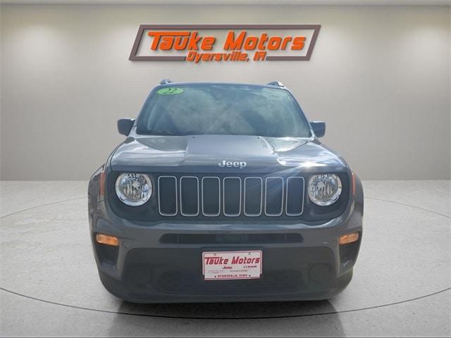 Photo of 2022 Sting Gray Clearcoat Jeep Renegade