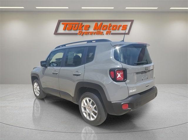 Photo of 2022 Sting Gray Clearcoat Jeep Renegade