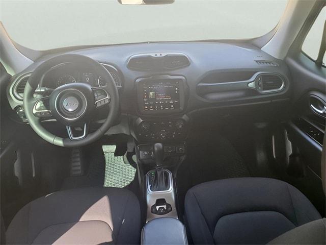 Photo of 2022 Sting Gray Clearcoat Jeep Renegade