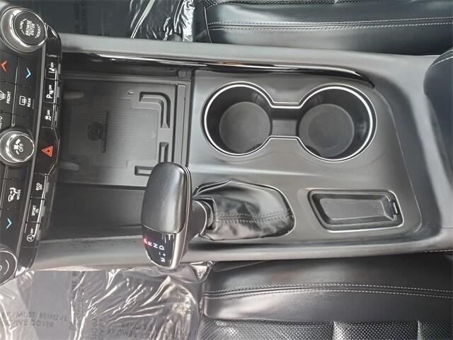 Photo of 2021 Granite Clearcoat Metallic Dodge Durango