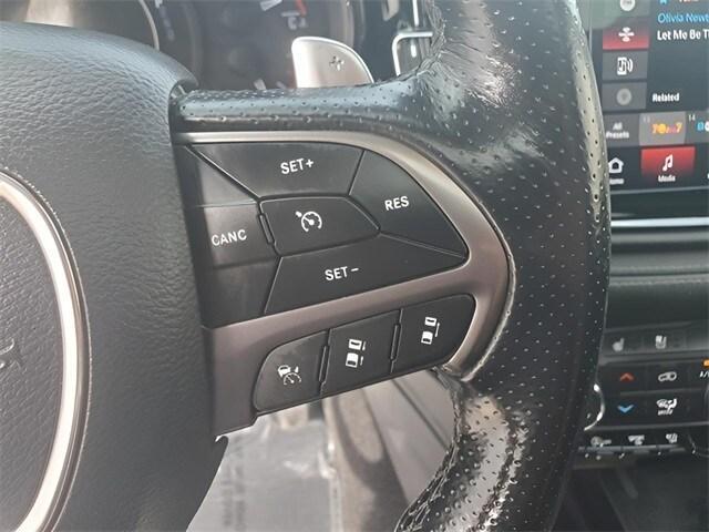 Photo of 2021 Granite Clearcoat Metallic Dodge Durango