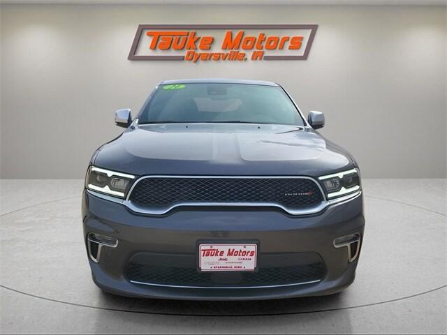 Photo of 2021 Granite Clearcoat Metallic Dodge Durango