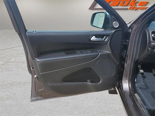 Photo of 2021 Granite Clearcoat Metallic Dodge Durango