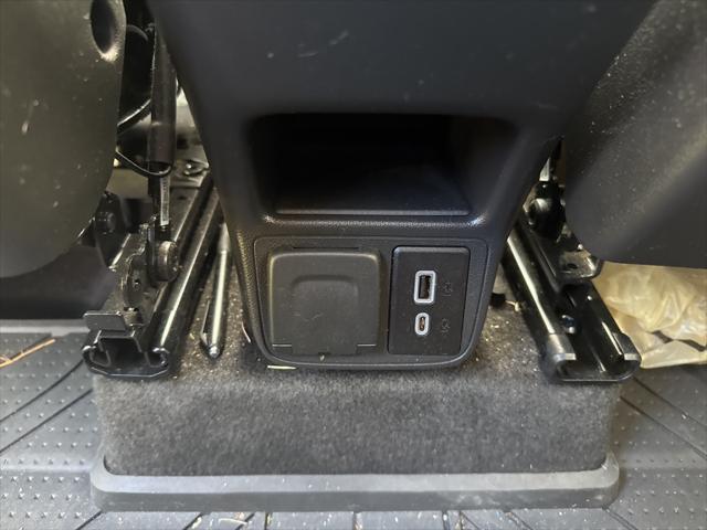Photo of 2023 Summit White Chevrolet Trailblazer