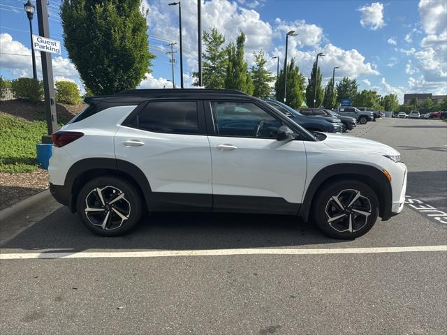 Photo of 2023 Summit White Chevrolet Trailblazer