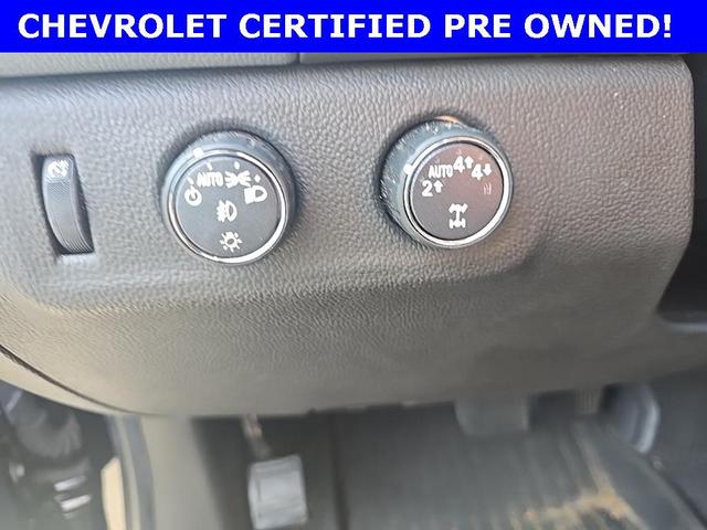 Photo of 2022 Black Chevrolet Colorado