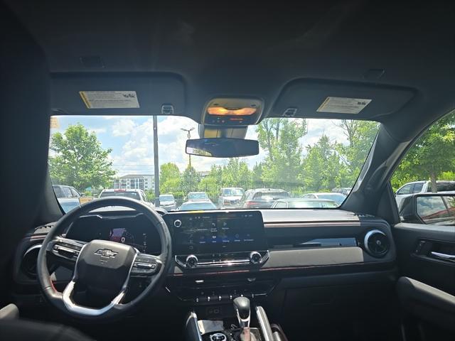 Photo of 2023 Black Chevrolet Colorado