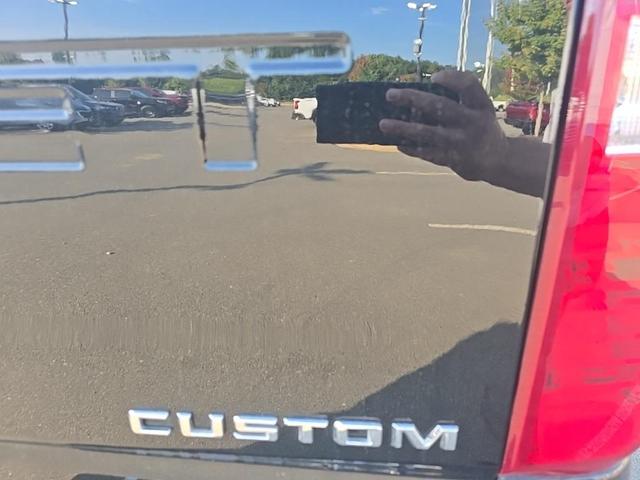 Photo of 2024 Black Chevrolet Silverado 2500