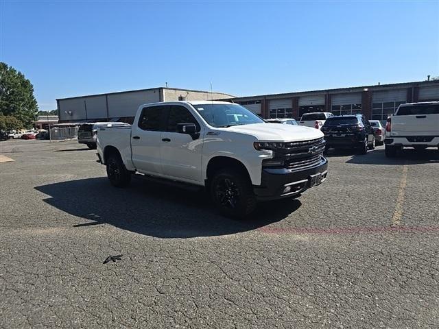 Photo of 2022 Summit White Chevrolet Silverado 1500