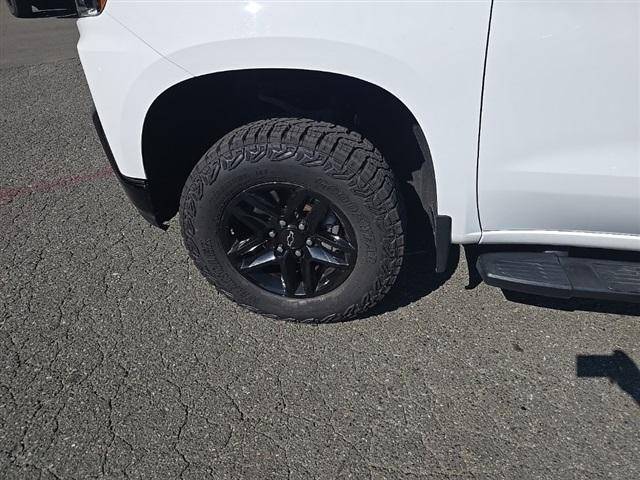 Photo of 2022 Summit White Chevrolet Silverado 1500
