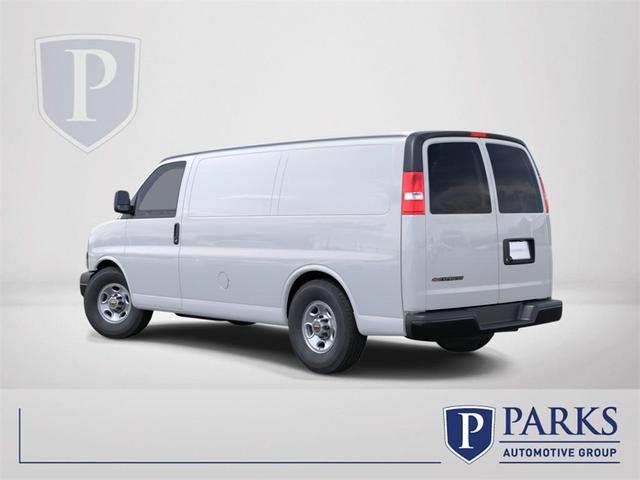 Photo of 2025 Summit White Chevrolet Express 2500