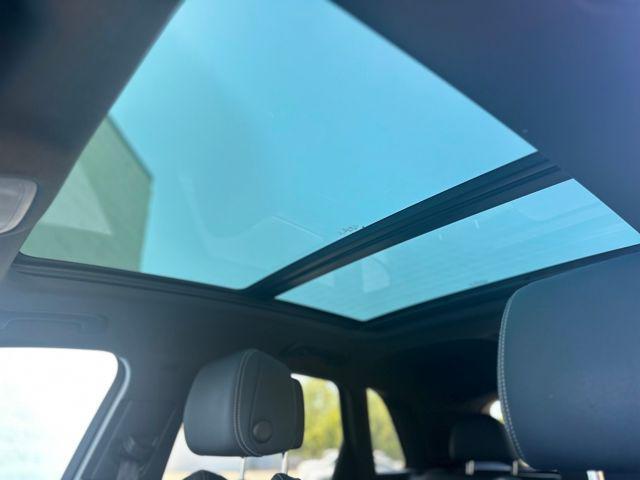 Photo of 2022 Tango Red Metallic Audi Q3
